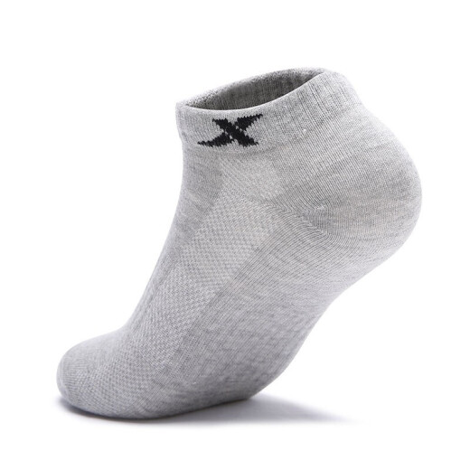 XTEP 3 pairs of sports socks, medium and low-cut men's casual socks, breathable thin cotton socks, invisible solid color boat socks and board socks, gray, white and black combination pack