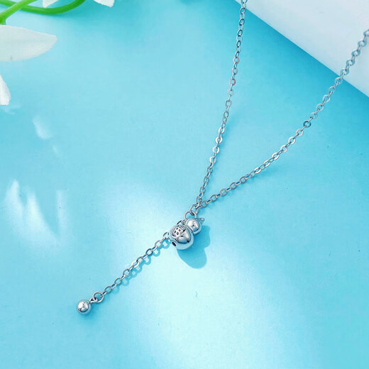 Lao Fengxiang platinum hollow adjustable fortune and fortune double to gold beads tassel fortune gourd set chain platinum jewelry white gold about 3.93g