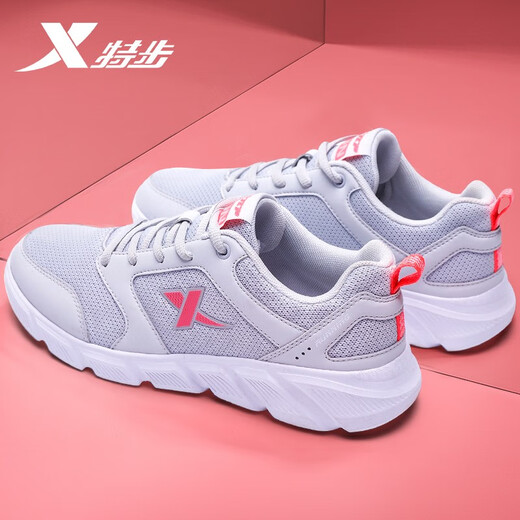 特步（XTEP）【网面女跑鞋合集】女鞋运动鞋潮流春夏季透气减震健身休闲鞋子女 浅灰红7001 37