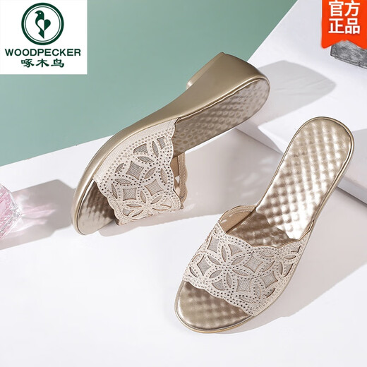 Sandalias de suela gruesa para mujeres en verano
