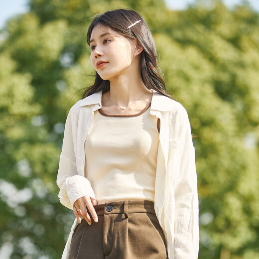 唐狮（TonLion）2025女宽肩带方领撞色打底背心 杏米色 M