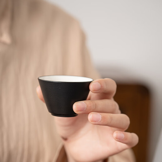 Ahri's Love Travel Tea Set Portable Set Souvenirs, Business Gifts, Father's Birthday Gifts, Boys' Gifts for Teachers and Dads, Practical One Pot, Three Cups, Portable Kettle, Black, 7 Heads, Business Travel, Outdoor Camping Office, Easy-to-Make Tea Cup