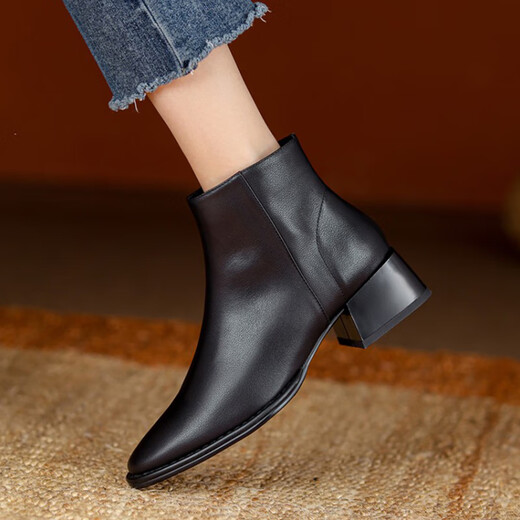 百丽踏系列品牌断码真皮短靴女中跟2025新款秋冬季加绒法式及裸靴粗 棕色单里 36