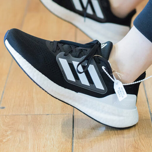 Chaussures de course adidas Chaussures masculines Chaussures de femmes 2025 Été Nouveau Duramo Sl Low Top Sneakers légers Houstable Casual Chaussures IF4839 Black and White Color 36 (220 mm)