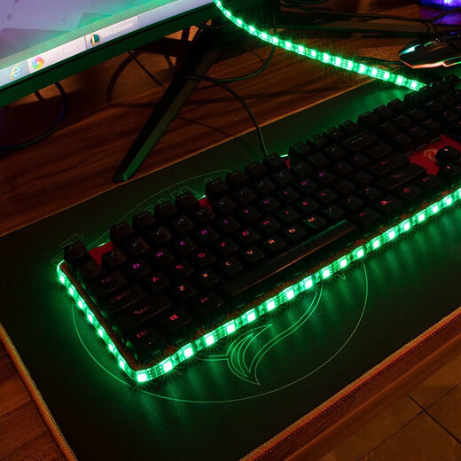 Fenglanqing FENGLANQled цветная световая полоса самоклеящаяся компьютерный настольный компьютер RGB киберспорт музыкальный ритм световой пикап атмосфера световая полоса 300 лампочек/5 метров управление через приложение