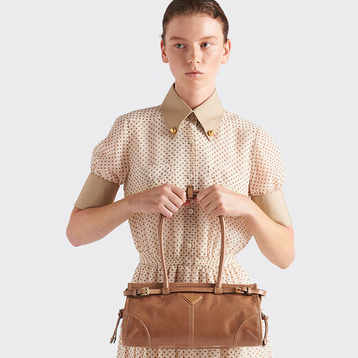 PRADA/Prada gift women's Prada Bonnie medium calf leather portable shoulder bag bean paste color