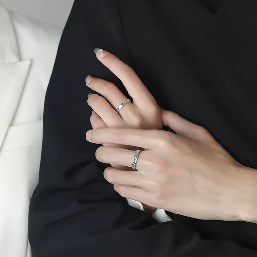 Lao Fengxiang Glacier Foot Silver Pareja anillo Una pareja de propuestas Anillo de propuesta de pareja para regalos de aniversario de bodas para su novia Po Foot Silver Pareja Ring [Jingsuda]