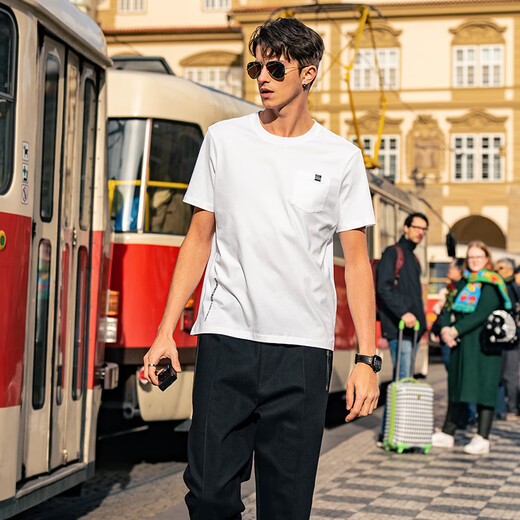 
Mr. Bu Bu simple pocket design pure cotton T-shirt 2025 spring and summer new English printed short-sleeved white TGT15262 Haoyuebai XL (180)