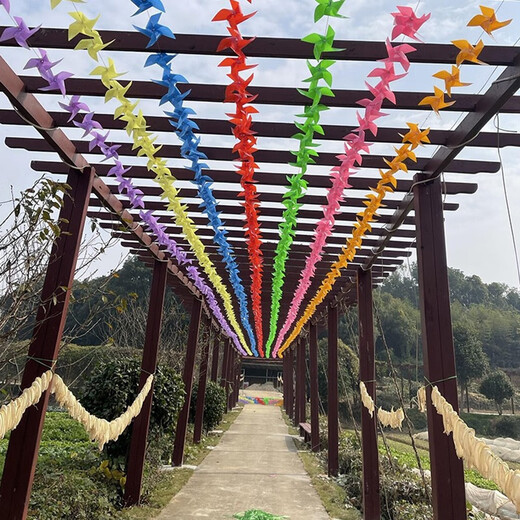 Yingrong Windmill Outdoor Dekoration Sport trifft Kindergärtnerin Kinder handgefertigtes Windmühle Spielzeughänge Salon Vierblatt Farbe 23cm100 gemischte Show Siehe das Hauptbild