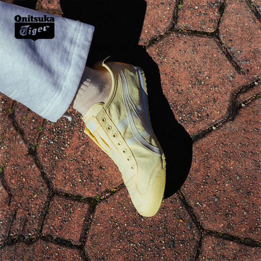 Onitsuka Tiger Sports Casual Shoes for Men and Women Lazy Breathable Shoes MEXICO 66 SLIP-ON Light Yellow 38