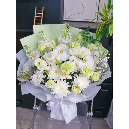 Congshu Xiaobaihua Tomb Sweeping Tomb Sweeping Festival Tomb Sweeping Tomb Sacrifice Commemoration Chrysanthemum White Chrysanthemum Flower Bouquet Tombstone Fran Flower Transparent Sacrifice Flower Basket