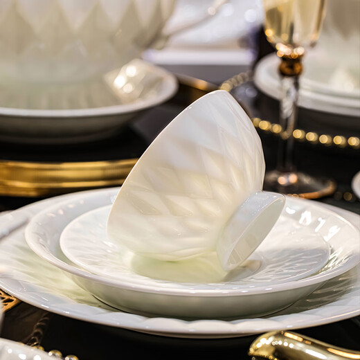 Tao Yi bowl plate tableware set Jingdezhen high-end ceramic set wedding wedding wedding gift bowl plate chopsticks
