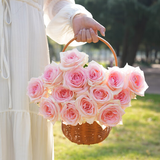 Jingdong Flowers Mengxue Roses 10 Ruyi Base Fresh-cut Flowers Water-raised Flower Arrangements Lifestyle Bouquets Gifts Straight from the Source
