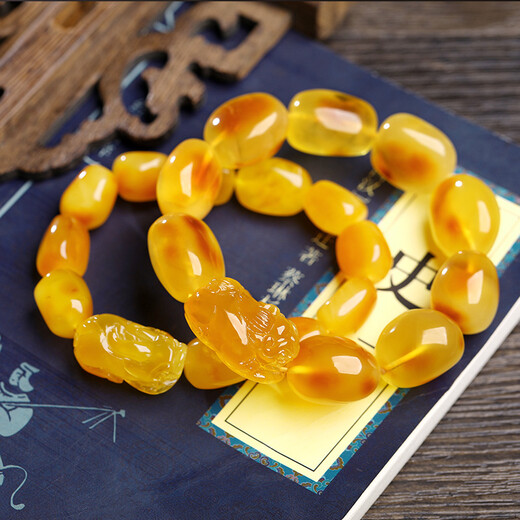 OUCERNY Wealth and Prosperity Beeswax Bracelet Chicken Fat Yellow Shape-Shaped Pixiu Bracelet Natural Raw Stone Full Honey Men's Amber Noble and Attractive (35-37g)