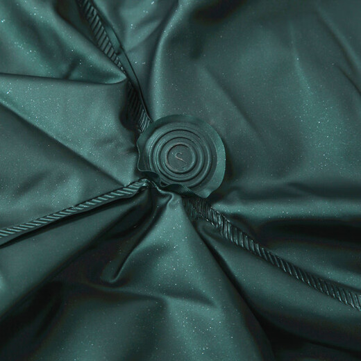 Pantalones de lluvia de la entrepierna de carne de res Shino impermeable para hombres y mujeres que montan vehículos eléctricos para uso agrícola, pantalones de goma de tendón de carne de res oscuro y no resistente al desgaste y no sepe.