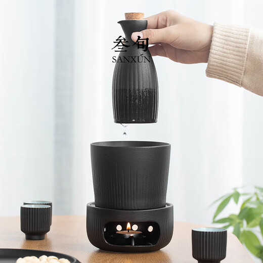 Thirty-nine Chu silk wine warmer set Japanese style wine scalding pot household sake wine set heating rice wine cooking wine warmer wine glass wine set scalding wine pot household Chu silk black pottery 6 cups + wine warmer + wine warmer + tray (comes with a box of candles)
