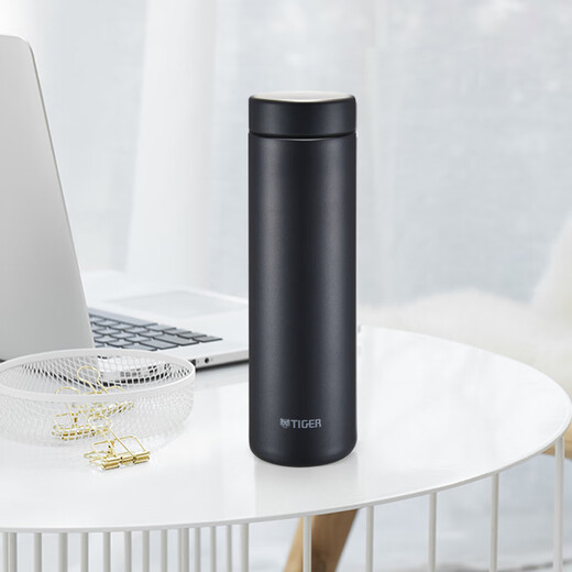 TIGER stainless steel lightweight portable thermal and cold water cup MMZ-A50C-KG graphite black 500ml