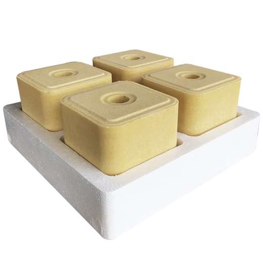 Huazhu cattle and sheep licking bricks salt bricks for sheep and cattle feed additives for veterinary nutrition reinforced trace elements pica fattening licking bricks 20kg/box