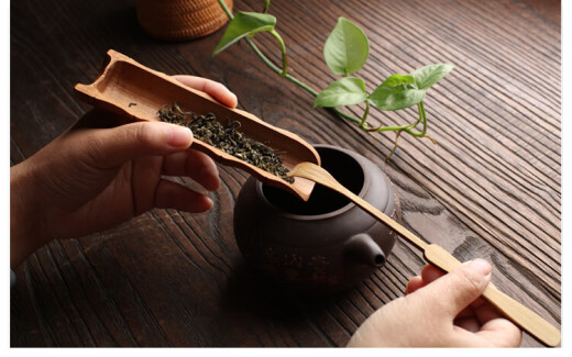 Chunjue handmade tea spoon bamboo tea ceremony accessories teaspoon tea shovel throwing tea kung fu tea set tea art tea ceremony six gentlemen carved flower tea ceremony