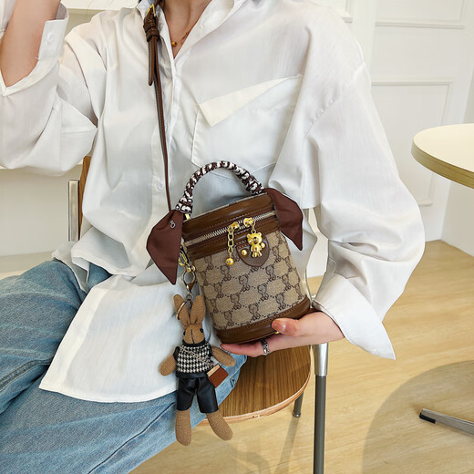North Bag Bucket Bag Small Bag Damen Neue modische und vielseitige Crossbody -Tasche modische Zylindertasche eine Schultergeburtstagsgeschenk für Freundin Khaki [Geschenkbox]