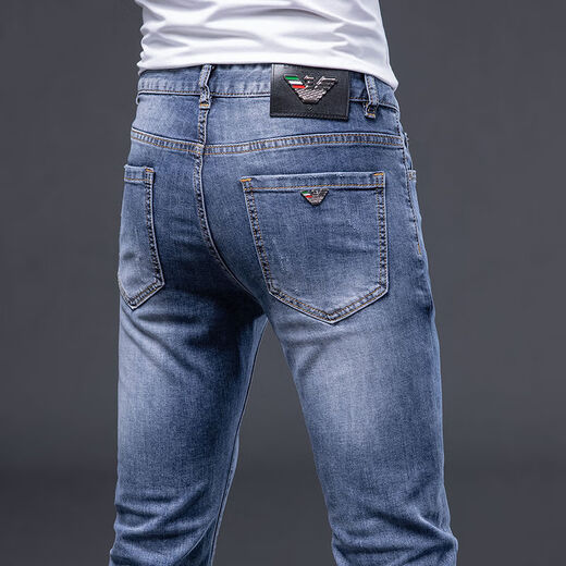 AJ Armani Jeans Menone Four Seasons Jeans Jeans de primavera y verano Jeans Los delgados pies delgados jóvenes elásticos de alta gama delgada de gama alta 9901 31