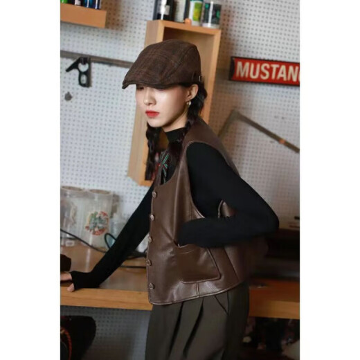 
Mancaoko vest women's fashionable PU leather vest spring and autumn short British retro vest round neck versatile simple and fashionable jacket, brown color_coffee 9893# round neck leather vest L__111-125Jin[Jin equals 0.5 kg]