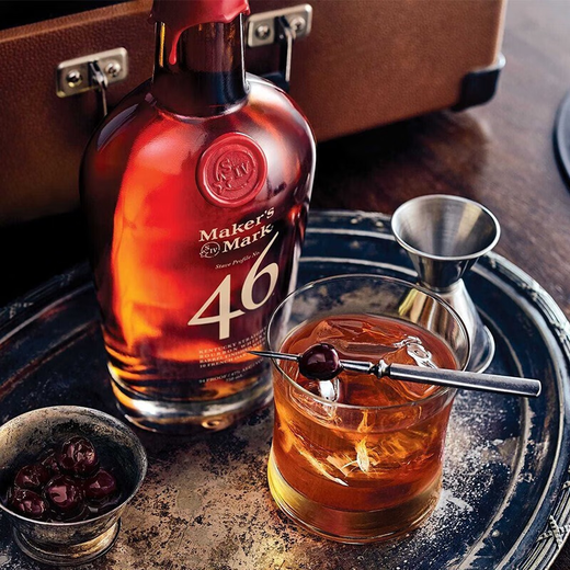MAKER S MARK BOURBON Genuine licensed bourbon whiskey American original imported wine 700ml MAKER S MARK BOURBON 46 bourbon whiskey
