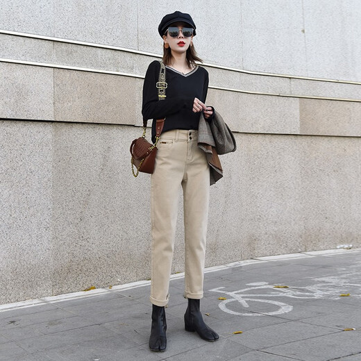 Mushi Demi White Plus Velvet Jeans für Frauen Gerade lösche neue vielseitige Herbst- und Winterhoch-Taille, die neun Punkte ungezwungene Zigarettenhosen schwarzer Single-Knopf (plus Samt) 13588 26 schlächen