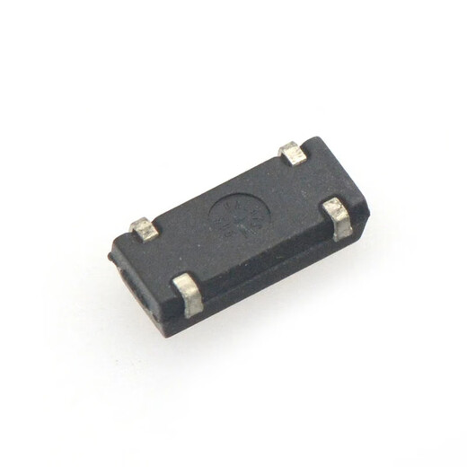 SMD-4 SMD low load 6PF passive SMD crystal oscillator 32.768K 32.768KHZ No Specifications No Specifications