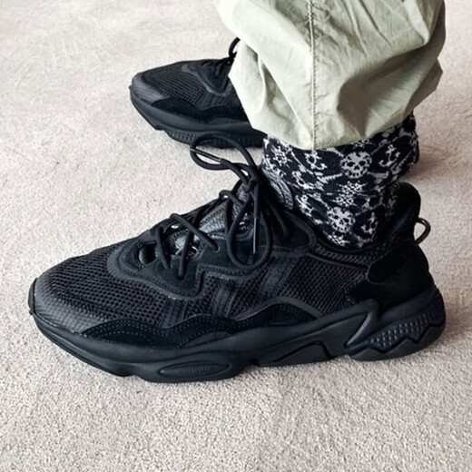Adidas Nouveaux chaussures pour hommes Clover pour les chaussures de course d'automne pour la formation de fitness léger chaussures décontractées respirant Manager de magasin classique recommandé EE6999 Black Warrior 40