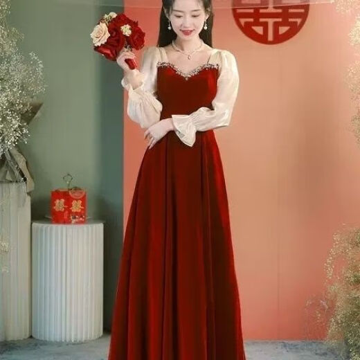 WXNT rotes Kleid 2024 Neues Sommer Light Luxury High-End Toast Clothes Braut bei Runaway Princess French Hosting Jahrestreffen 3291 2xl
