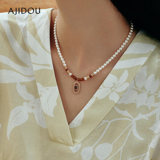 Ajidou Ajidou Spring Wheat Field Field Melody Series Pearl Collier Collier Design d'automne Chaîne de pulls