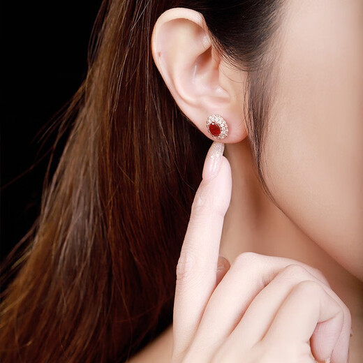 Tingliang 1.36 carat ruby earrings, 18K gold inlaid diamond colored gem earrings, a pair (ready in stock)