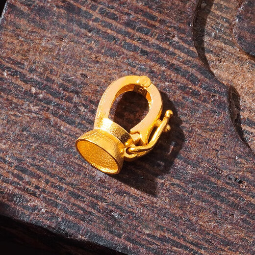 Fat Donglai same style K gold buckle head 18K gold accessories DIY ancient gold inlaid gem buckle handmade bracelet bracelet No. 4 18K gold fist buckle*1 about 0.3 grams