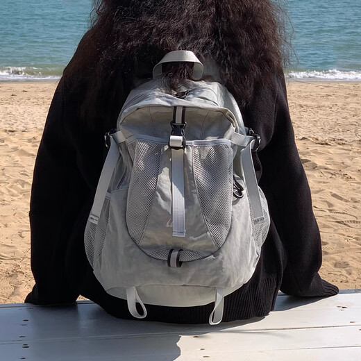 星昔旅行双肩包2025新款休闲运动防泼水徒步背包书包轻便户外登山包 太空灰