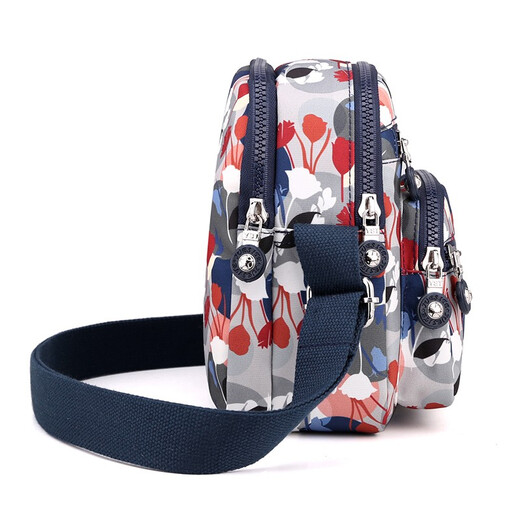 Maga diesjährige beliebte kleine Tasche für Frauen 2021 Neue Mode gedruckte Frauen kleiner Rucksack vielseitiger einschulterer Crossbody-Tasche Nylon Casual Small Square Bag Color Dots