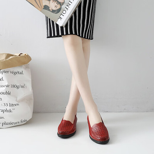 Night Rain (NightRain) mother shoes single shoes summer 2025 new soft sole middle-aged and elderly hollow anti-slip middle-aged sandals for women's hole leather shoes black A829-1 women's single shoes 37 (235mm) fat feet wide foot shot one size