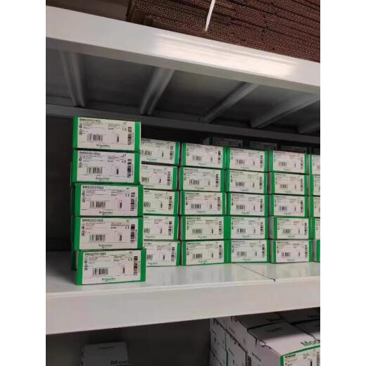 Schneider Electric 140CPU11302 Neues Stock Schneider 140 Serie CPU -Prozessormodul 140CPU11303 140CPU11303