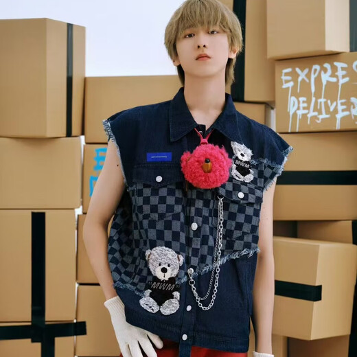 MWM Kimura Ihong OOXOO.NET Chaohui Spanish fashion brand Wang Hedi's same checkerboard denim vest blue M