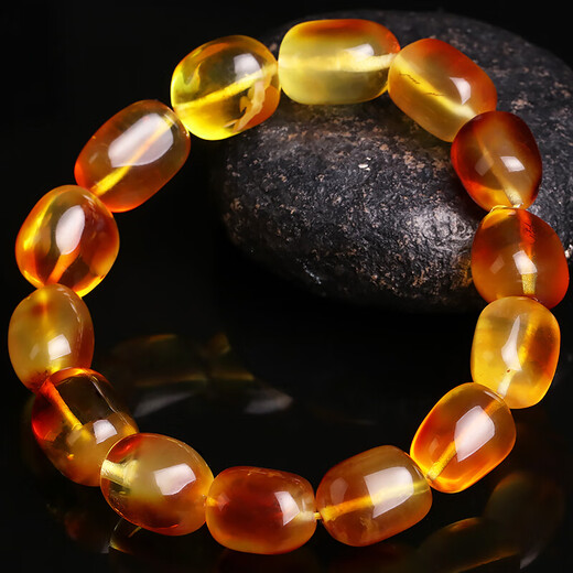 Wanjun natural high-quality amber beeswax Passepartout bracelet half gold amber half blood amber honey color sweet and honey-shaped, raw ore and raw seed polished, exquisite and generous, with certificate of authenticity