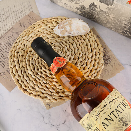 Plantage [Originalflasche importiert] Limitierte Edition Torfgeschmack Rum Fremdweinbasis Wein Zucker Garten Ananas Torf Rum 700ml 1 Flaschen Geschenkbox