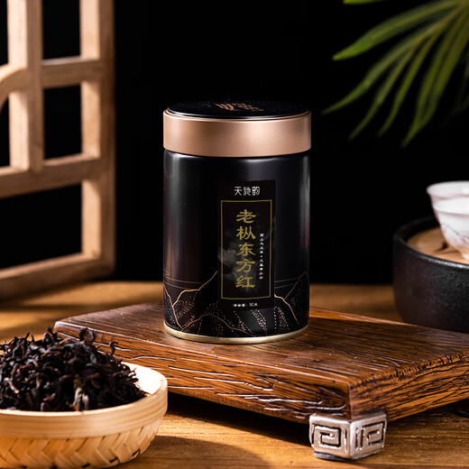 
Tianchi Ancient Tree Oriental Red 1392 Phoenix Single Cong Organic Tea Old Fir Single Cong Famous Tea Chaoshan Phoenix Single Cong Ancient Tree Oriental Red Gift Box 50g*2 Cans