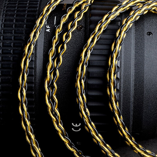 
Line Art Craft Xielantu 2nd Generation 4.4 Balance Line IE300 Upgrade Line 0.78AKG5005 Shure 846 Headphone Line mmcx Gold-plated Silver Wire 4.4mm L-shaped Balance Head Aili and T8iE/Layla AION/T9iE