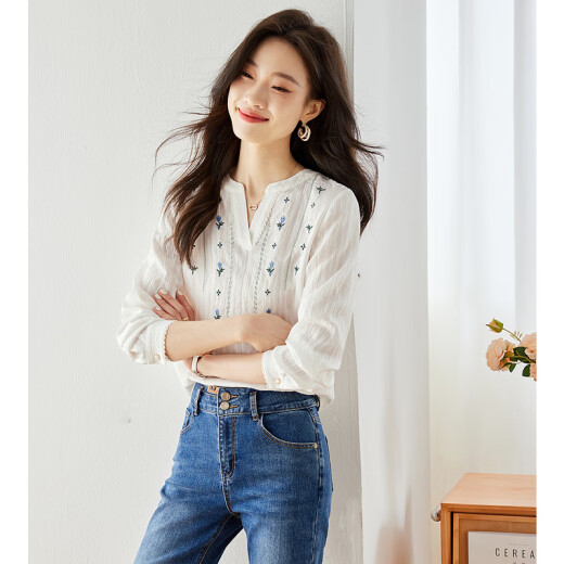 Fanximan Seasonal Gospel Embroidered V-shaped Stand Collar White Shirt Early Autumn New Women's Clothing 2023 French Top M2552 White S