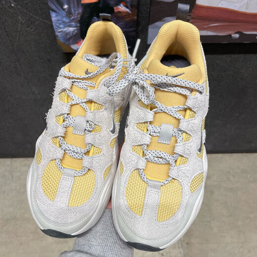 耐克（NIKE）女鞋2025年夏季新款TECH HERA运动复古老爹鞋跑步鞋休闲鞋 DR9761-700灰黄 36.5