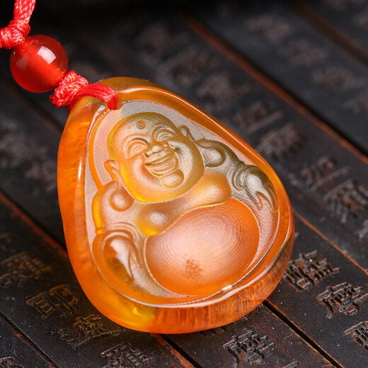 Wanjun natural gold amber beeswax is blessed to accompany the Buddha Maitreya Buddha Laughing Buddha protective Buddha pendant beeswax original stone pendant 4.77 grams gold amber laughing Buddha