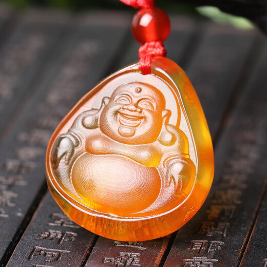 Wanjun natural gold amber beeswax is blessed to accompany the Buddha Maitreya Buddha Laughing Buddha protective Buddha pendant beeswax original stone pendant 4.77 grams gold amber laughing Buddha