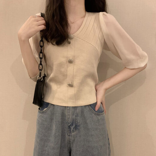
Light and Red 2025 summer new ice silk chiffon spliced ​​V-neck short-sleeved sweater lady thin base shirt short top MCL 3523 white one size (70-125Jin [Jin equals 0.5 kg] can be worn)