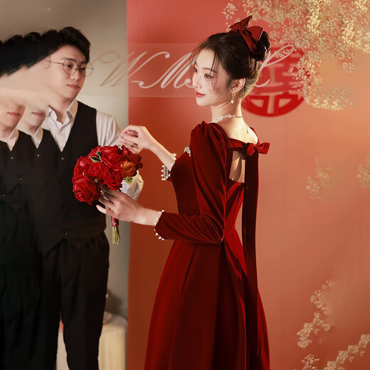 Libaixin toasting dress bride 2025 new autumn and winter burgundy engagement dress high-end long-sleeved velvet wedding atmosphere burgundy M