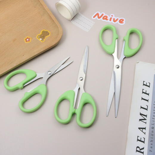 Xiaohongshu's same style ins style mint green handmade small scissors student girl heart simple and sharp green medium size other